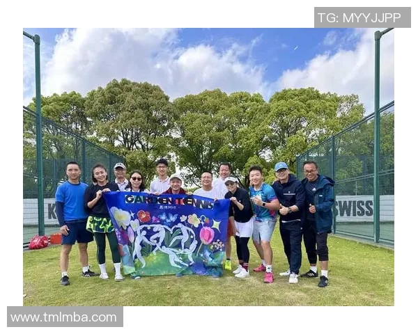 赛后分析:上海网球队与武汉网球队速度对比及战术探讨 赛后分析:上海网球队与武汉网球队速度对比及战术探讨